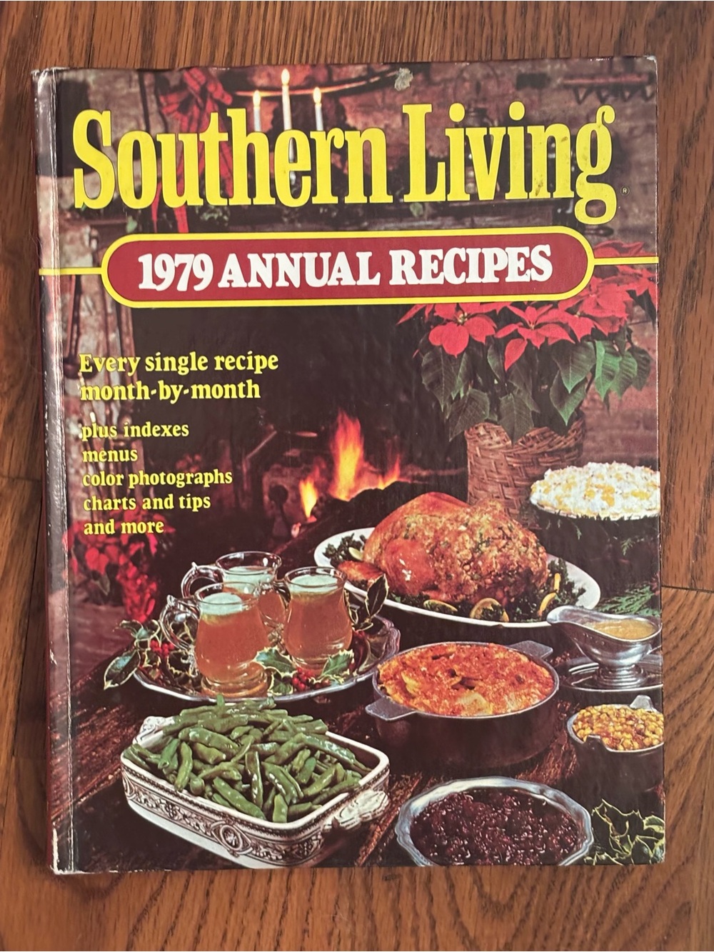 Southern Living 1979 Annual Recipes Cookbook - Brown and Yellow Cover